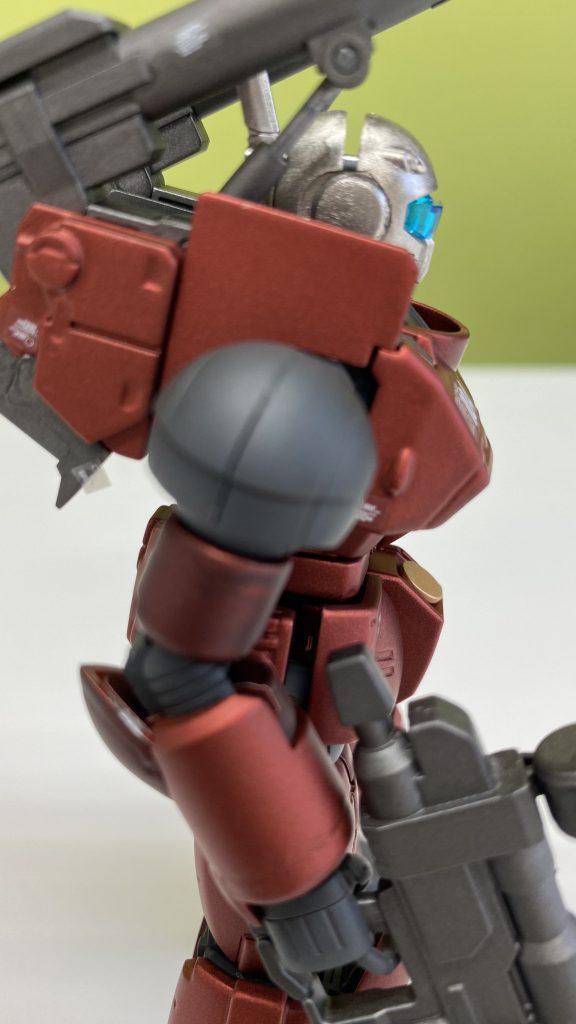 全塗装で赤い部分はメタリック塗装に艶消しクリアのトップコートです。