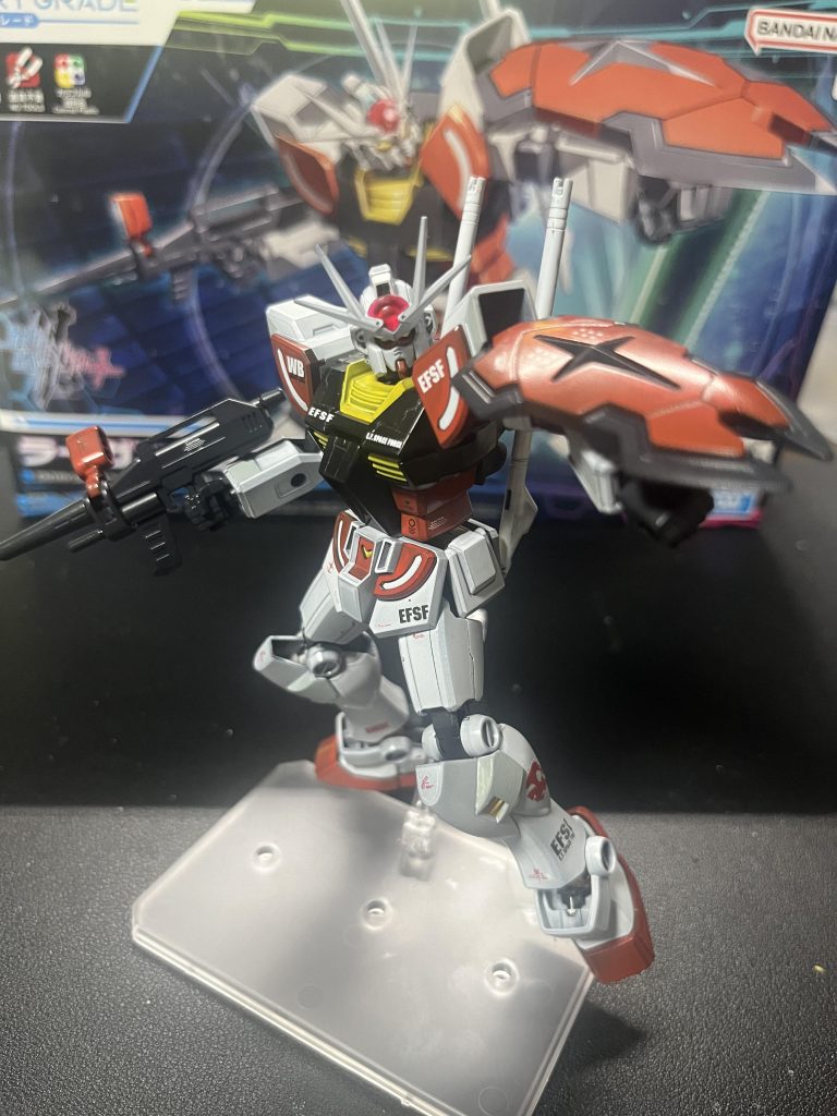 パッケージポーズ。