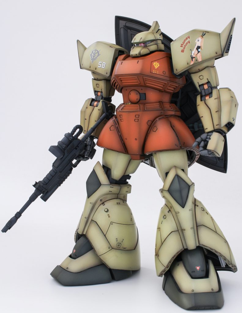 せっかくなので普通のゲルググもキット感想MG量産型ゲルググ2.0を使用しました確かにイメージに合うカッコいいゲルググではありますがイマイチ何をしたかったキットなのかが見えてこないという印象でしたザク2.0で決定版だと感じさせられた気概がこのキットには足りないような…ジョニーライデンが好きでもちろんプレバンのジョニゲルも確保しているので今回無改修で終わらせた部分などを盛り込んでいく確認も含めての陸ゲル製作でした