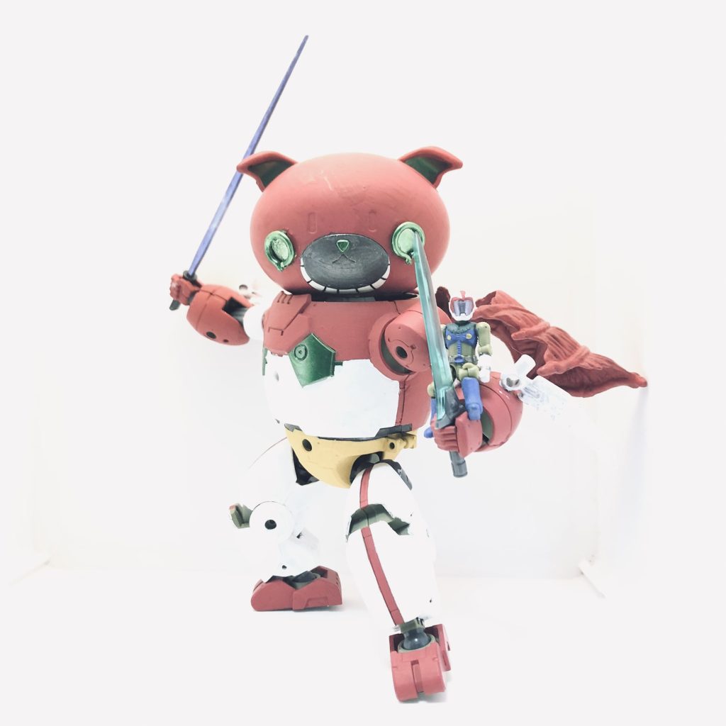 背中の翼は100均おもちゃドラゴンの余りパーツを使ってます