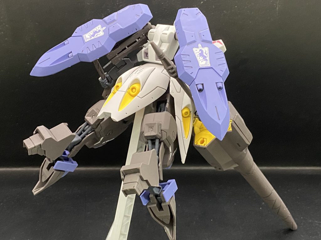 全身を前後からガーディアンはなくなったもののキマリスヴィダールのシールドのおかげで寂しいという感じはありません。