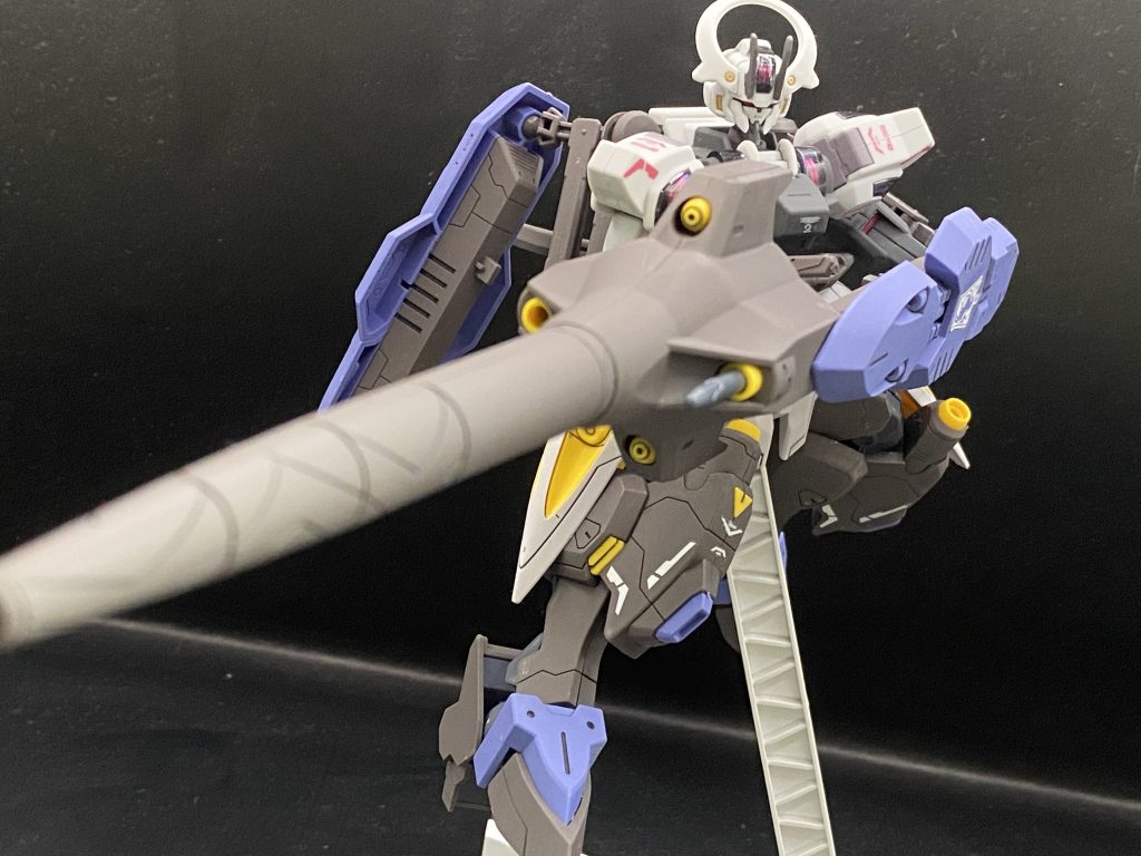 そしてドリルランスからのダインスレイブ発射!相手は死ぬ!近接を逃れて距離を取ろうとする相手をガシャーンとやっちゃいます!