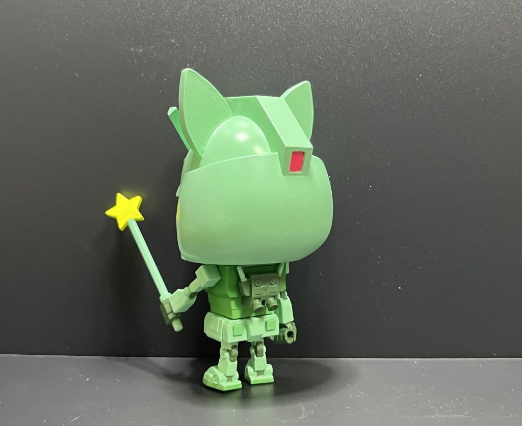 ◇ネコプラくんねこがモチーフな緑色のガンプラくんです。武器は星型のスターライトメイスです。