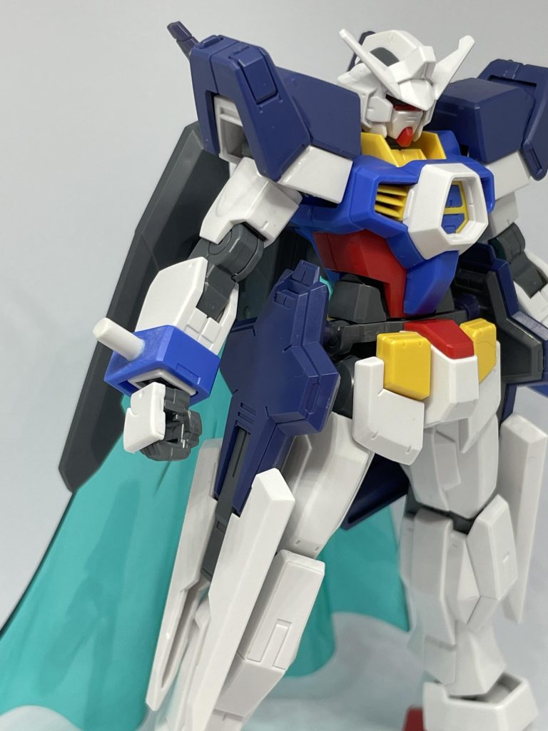 AGE-3ノーマルの椀部裏にあるサーベルラックをサイドに付け替える