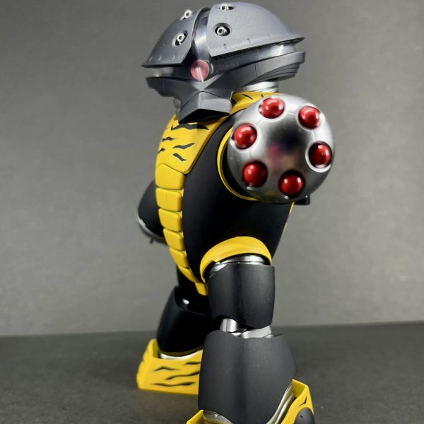 8体目全塗装　アッガイ　タイガース日本一祈願ver