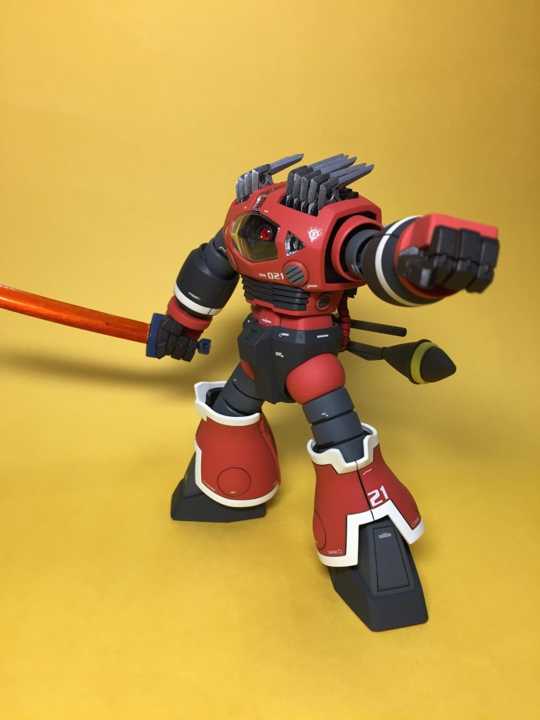 ロケットパーンチ！！