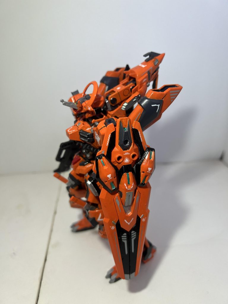 ガンダムライガーテイル–2枚目/制作者：ワンタン