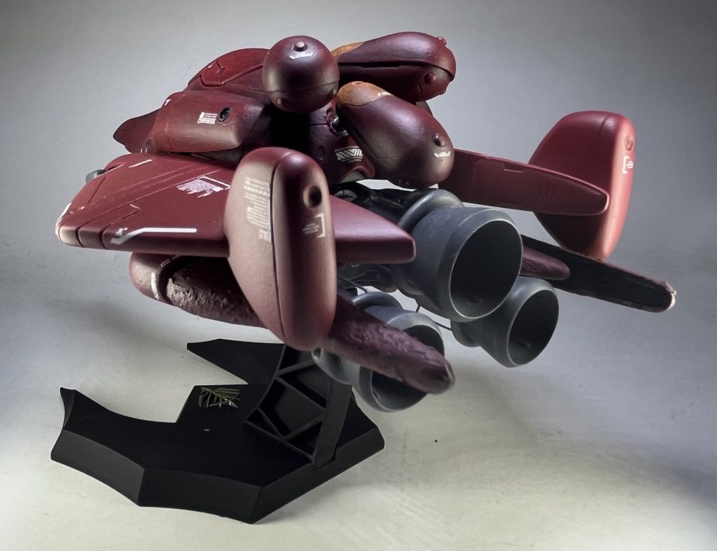 バックショット‼️ヴァル・ヴァロの命であるスラスターは持っていた余剰パーツにプラ棒やら、エポパテやら、ホチキスの芯笑などでそれらしく加工。とにかくデカく笑