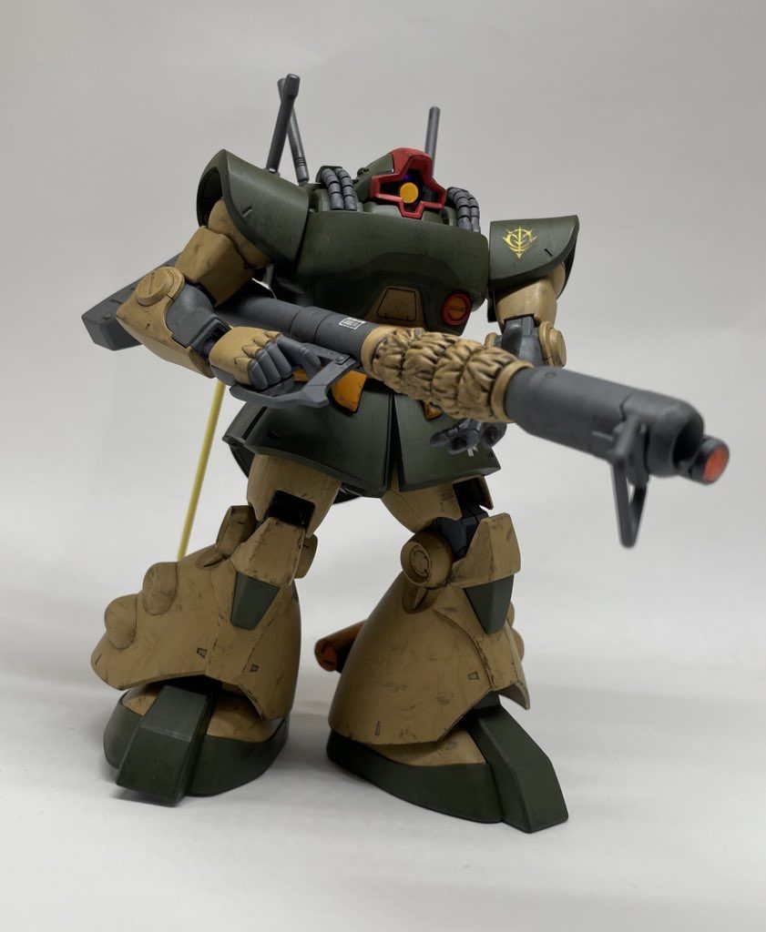 ウェザリングに光るモノアイは、悪役として組み合わせバッチリでしょwww