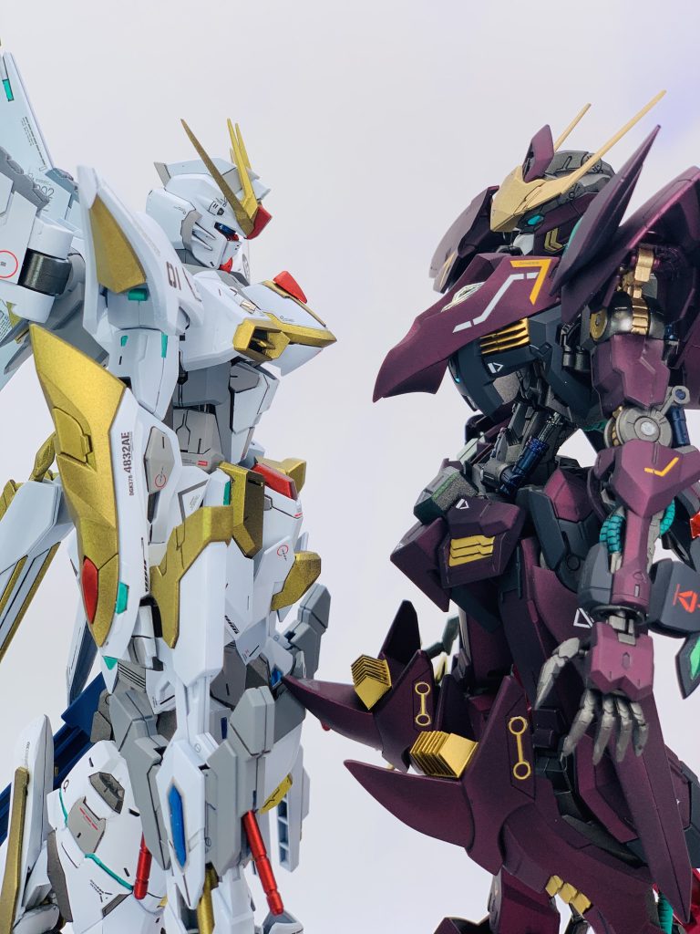 こう…対になる機体っていいよね！