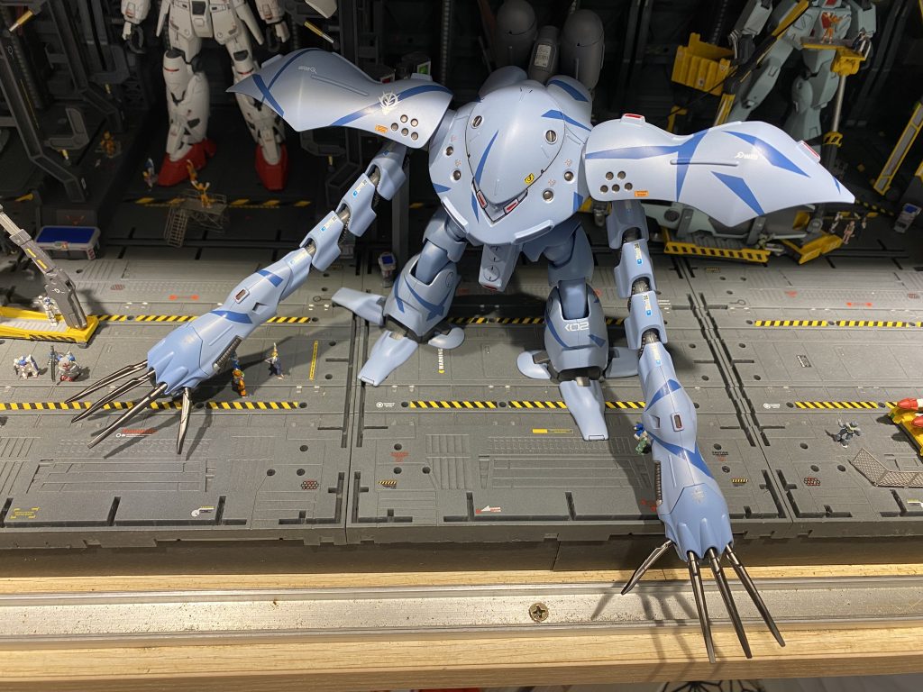 ハイゴッグ–3枚目/制作者：Tencho