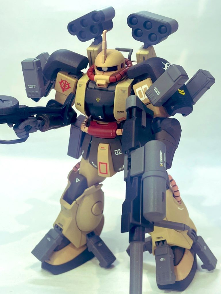 余剰パーツが豊富なので単体でいろんな武装ができてお得なキットですね。