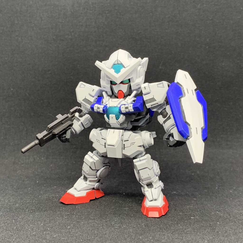 X(旧ツイッター)でエクシアの顔を移植していた方がいたのでやるしかねえ！と思い制作。よーく見ると頬の隙間が結構ありますｗ