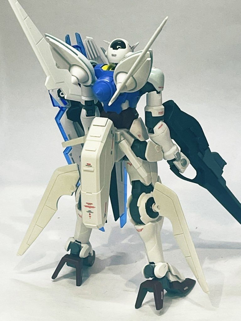 女性的なシルエットを感じるボディがエアリアルと共通しているのか意外にしっくりきました。