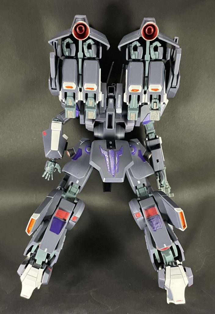 バックショットはこんな感じ！隠し腕がたくさんあります☺️