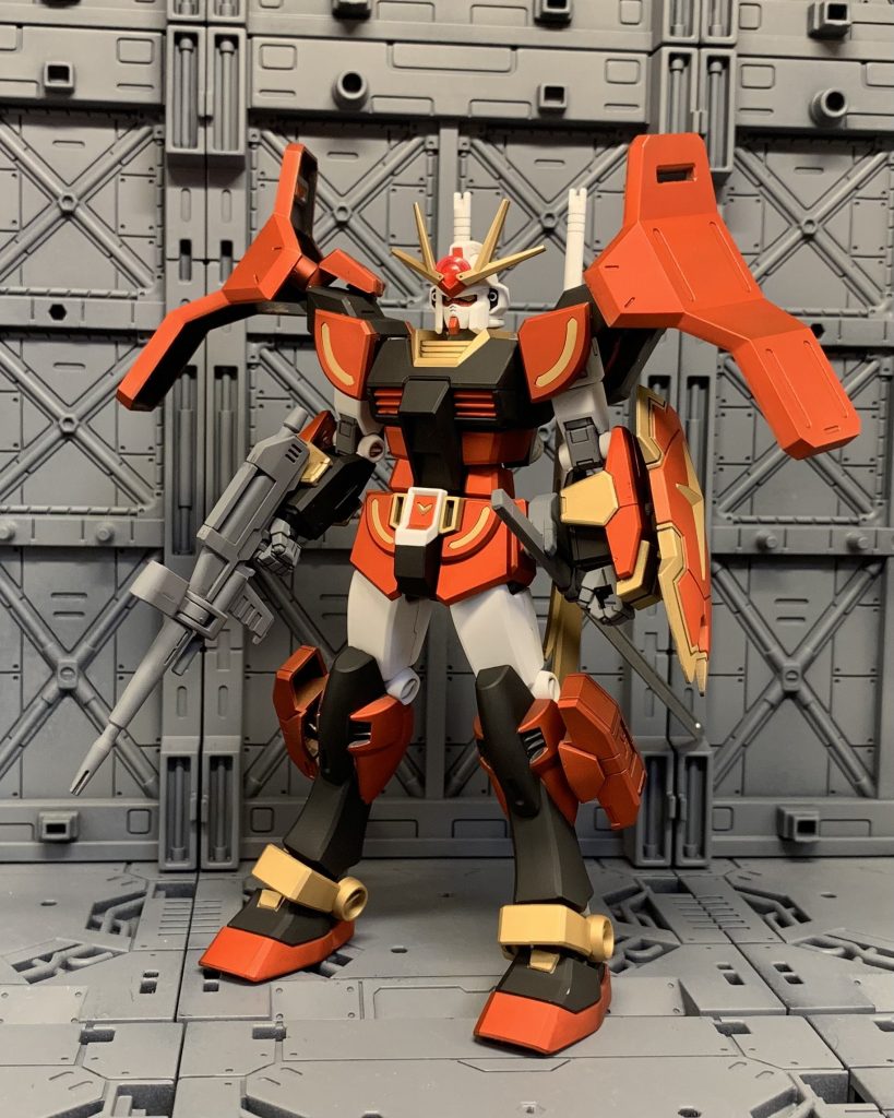 ラーガンダムが薙刀装備に黒いボディでどことなく武者頑駄無っぽさがあったので肩になにか盛って塗装しようと思い制作。追加した肩の装甲と刀は境界戦機のパーツです。本当は武者頑駄無系でなにかいい感じのパーツがあれば良かったんですけどしっくり来るのが手持ちに無くてこれになりました。今更ながらダブルリベイクライフルの存在を知りましたあっちの方が似合いそうですね😭