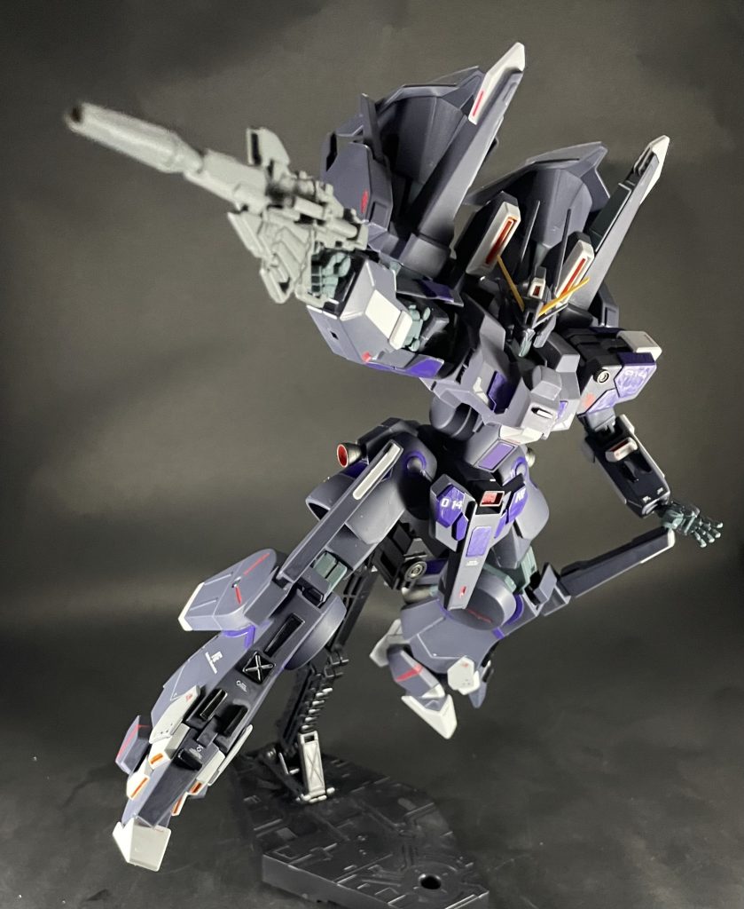 プラ板や余剰パーツを貼って、ディテールアップをしています！