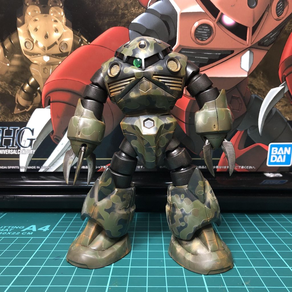 全体的にウェザリングを施してます。