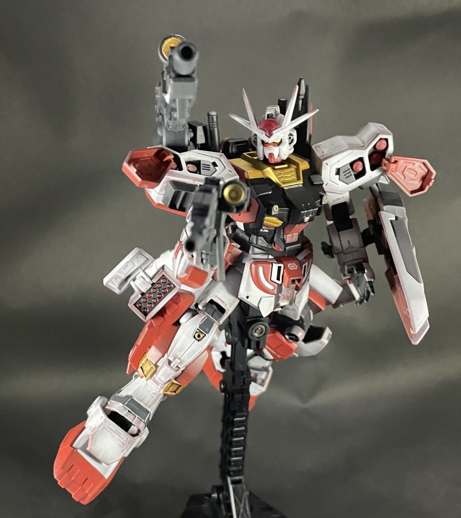 フルアーマーガンダム7号機とガンダムヘビーアームズをミキシングしています😁
