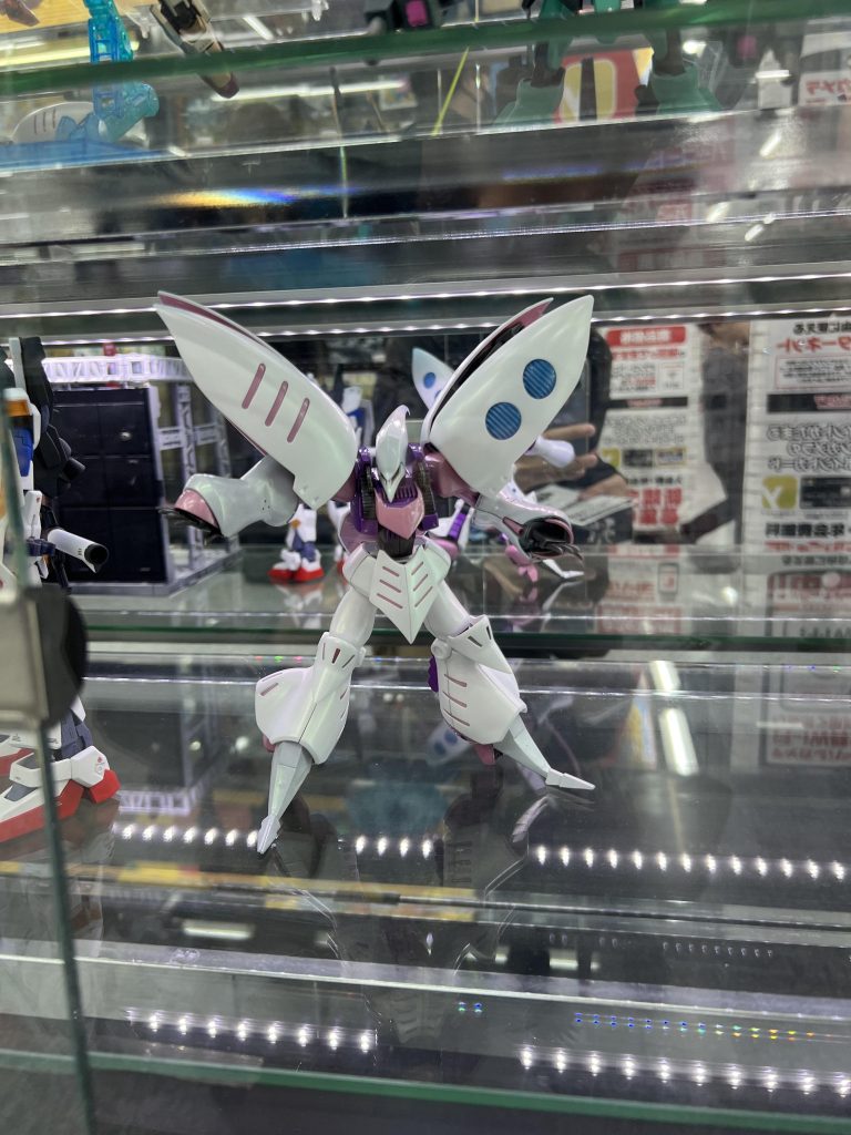 ヨドバシカメラマルチメディア札幌店さんのZガンダムコンテストに展示していただいてます。よく視聴させて頂いてる「今日」さんの作品も展示されてるので感慨深いです。お近くの人は是非、直接見ていただけると嬉しいです。