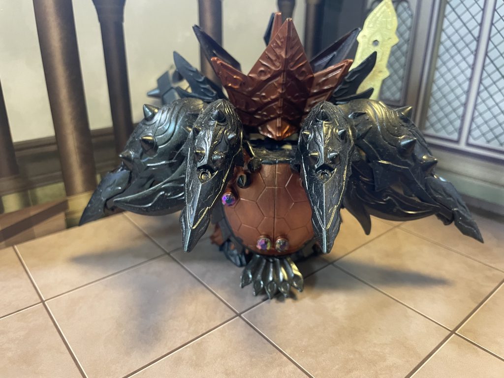 後ろ姿は亀をイメージして。玄武とか守護獣も盛り込んだら欲張りな感じもw