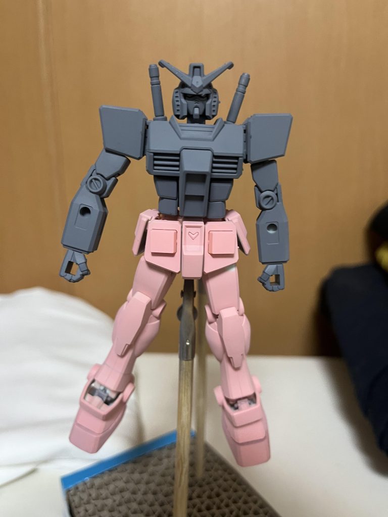 下地の色チェックの為にEGガンダムさんを犠牲に…