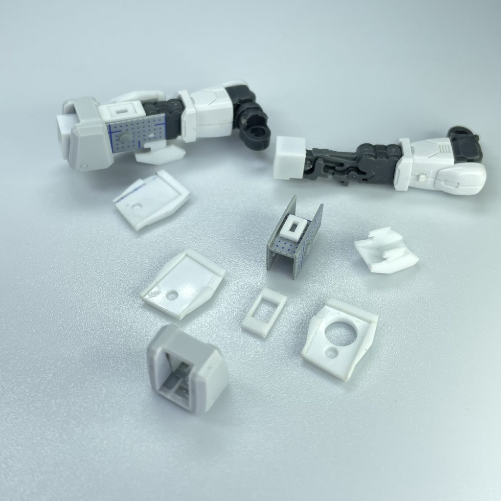 前腕部も同様にプラ板で作成。デザインはMGのようなイメージにしています。