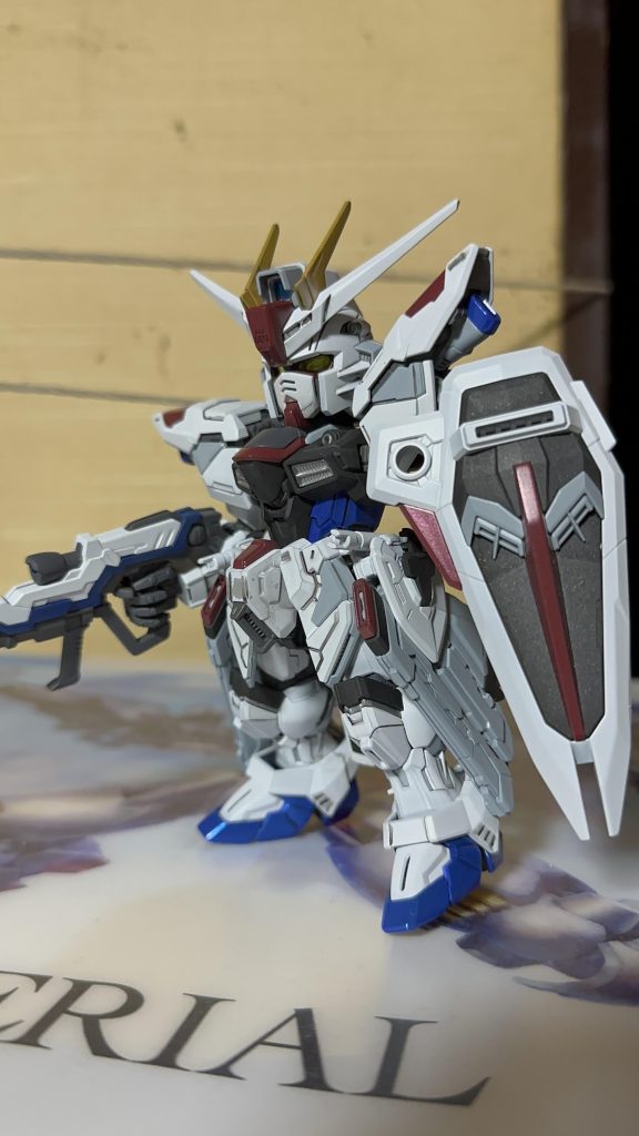 ヤスリ作業中に羽が一本折れたため部品修正に時間がかかりこの状態で進められなくてもどかしかった。。