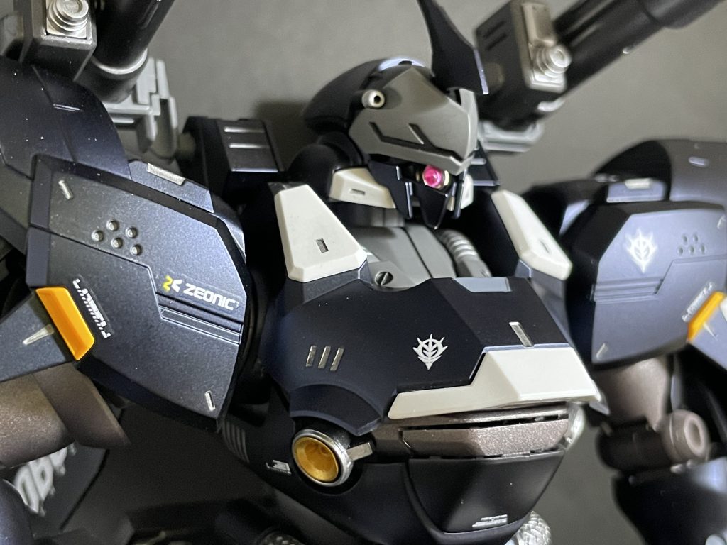 もうちょっとこう…ポージングの練習しないといけないと痛感しました。