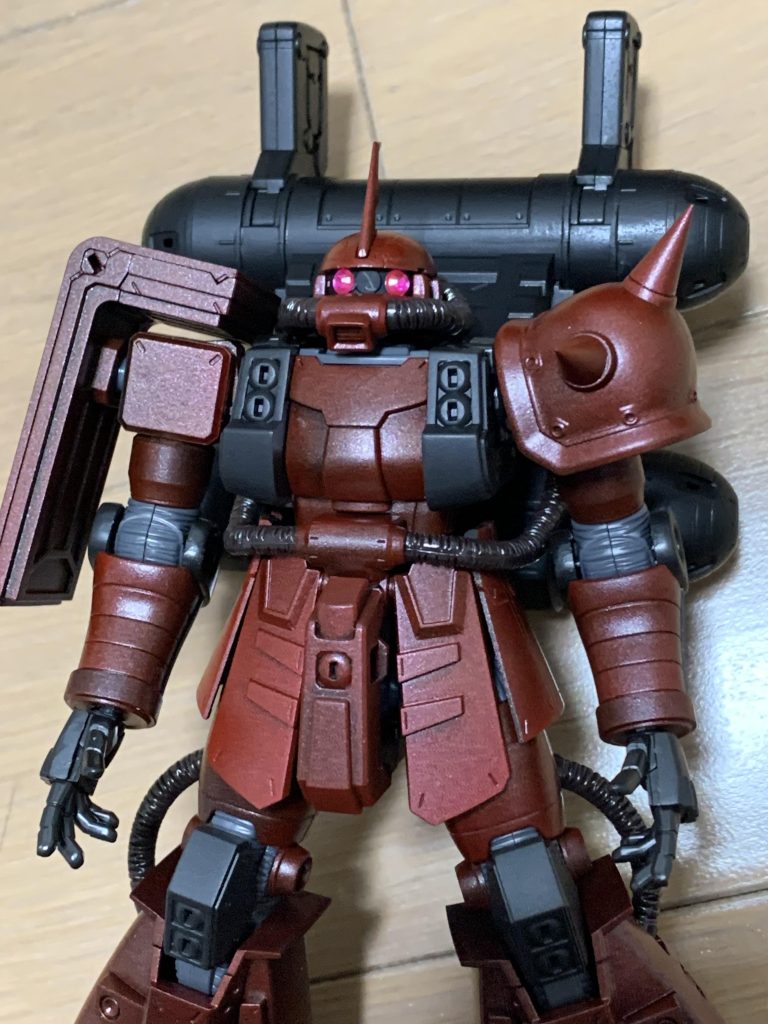 制作途中。試しにツインアイにしてみたらものすごくマヌケになったので却下。