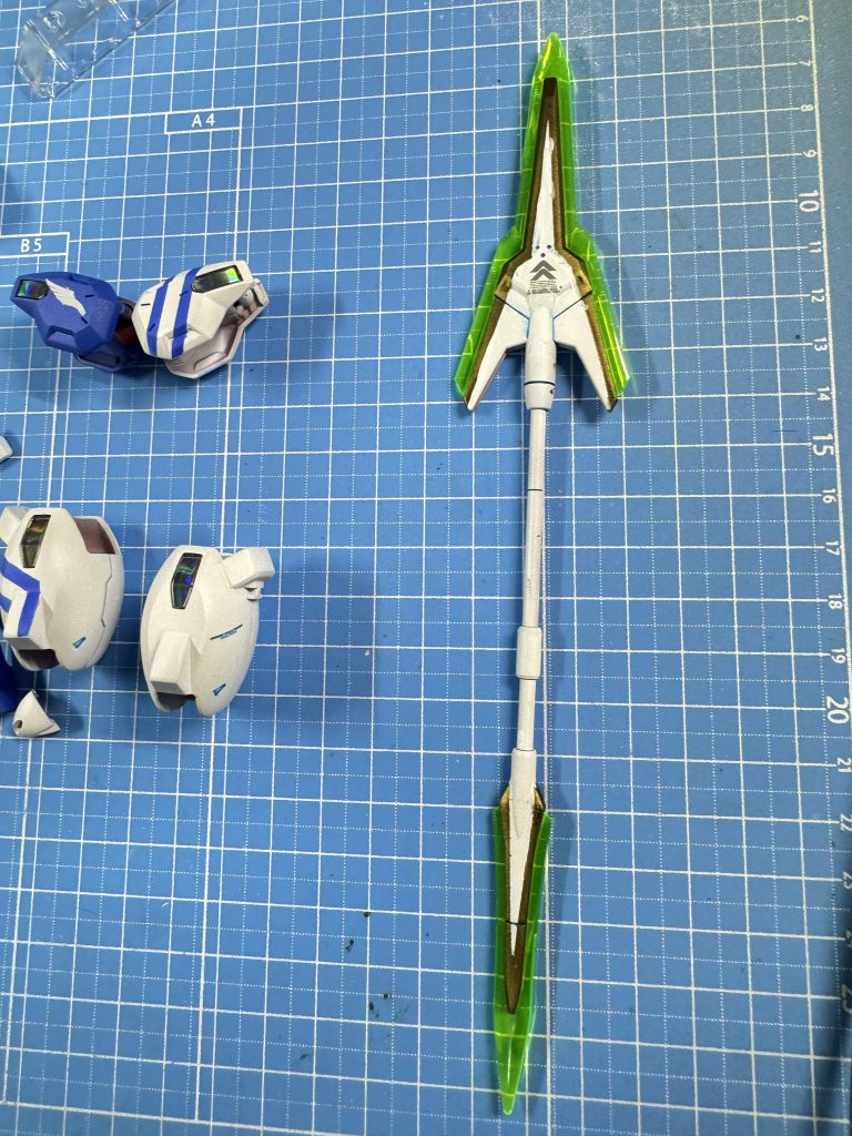 槍？、は金で、縁取り。 閲覧ありがとうございました😊