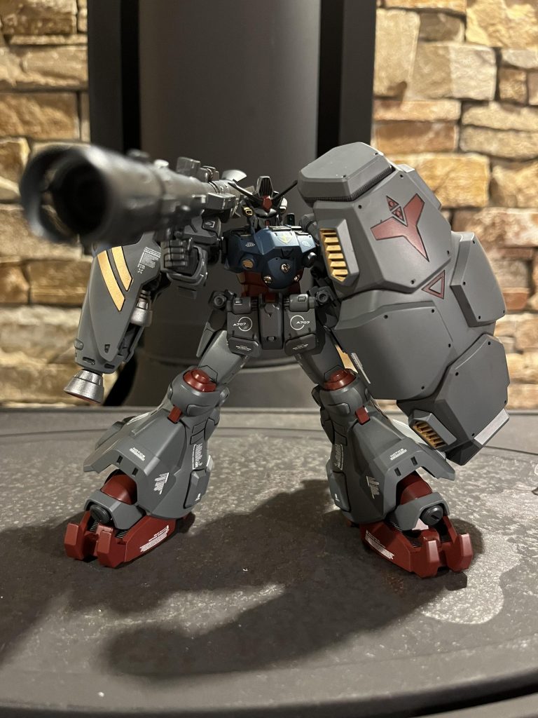 アトミックバズーカを構えてポージング!『ソロモンよ!私は帰ってきた!』