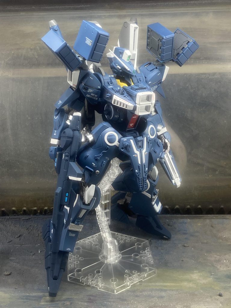 少し前にプレバンでMk-V再販したのを買ったので、次はオーガスタ研究所仕様にしよう。