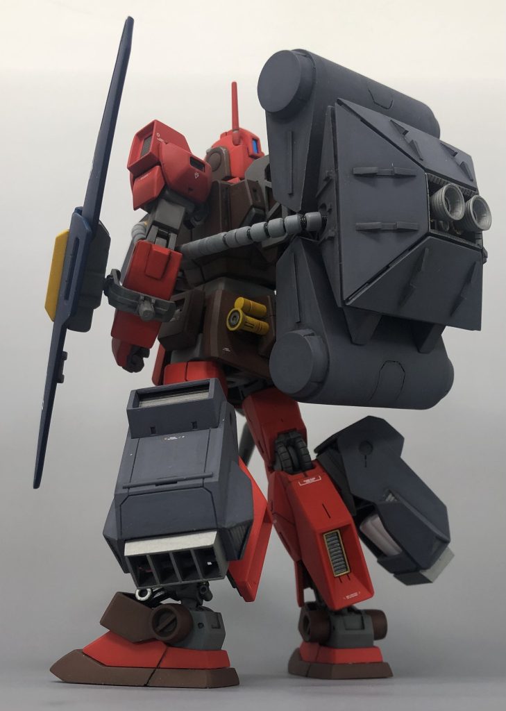 黄色いビームサーベルがアクセントになってます。いつもの様にビームサーベルの刃もグラデーションをかけて塗り分けたんですが、写真を撮るのを忘れました(^_^;