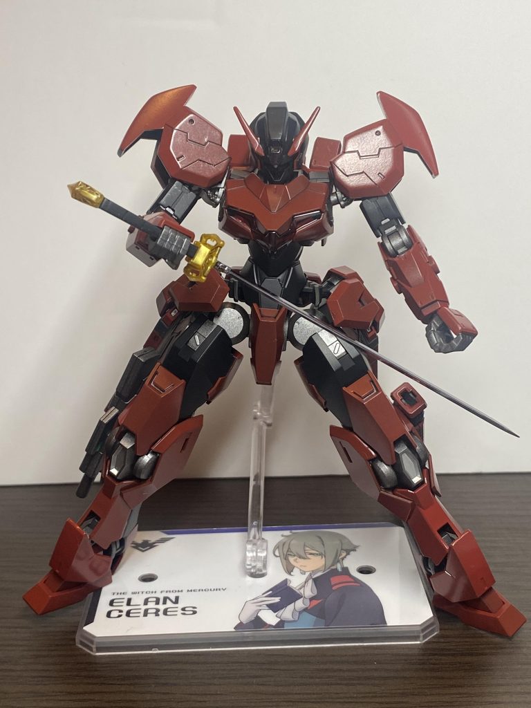 追加武装として、アストレイからガーベラ・ストレートを持たせ武人風に演出🔪