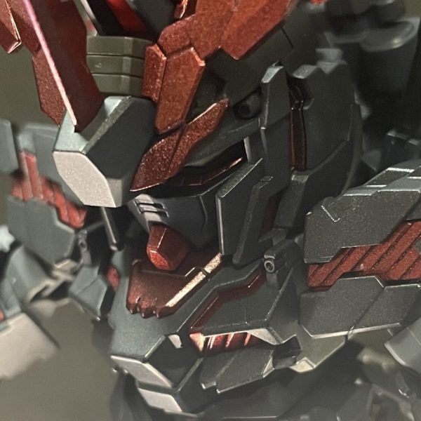 お前もガンダムか…?