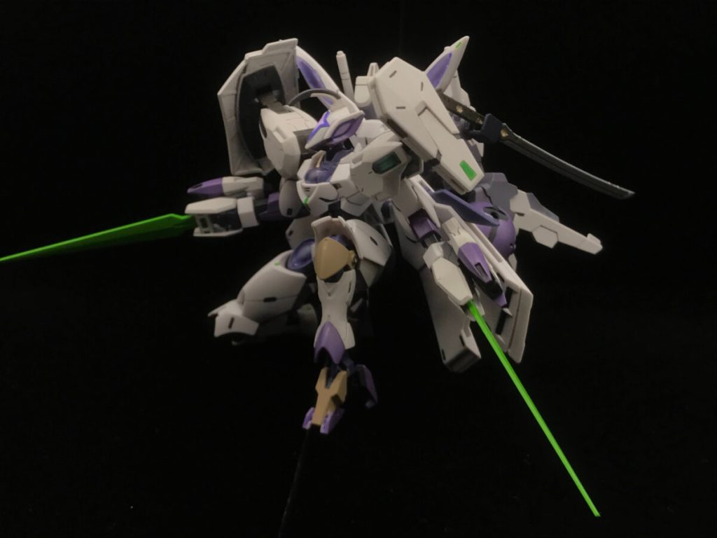 約1ヶ月の制作期間でしたが、ロマンを追いかけて作ったので、終始ワクワクしながら作れました。やっぱりガンプラはロマンを追いかけるのが一番楽しいかもです。