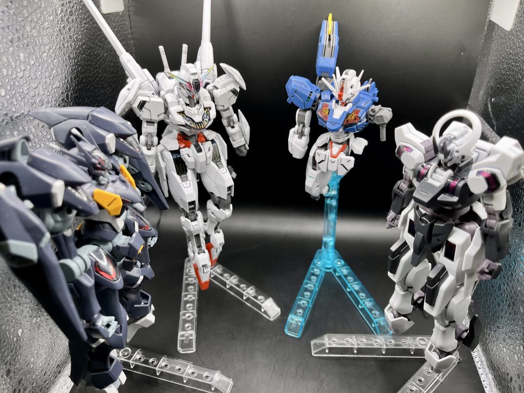 ガンダム4機集合