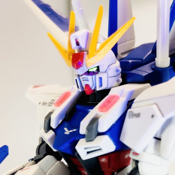 スタービルドストライク フォースシルエット