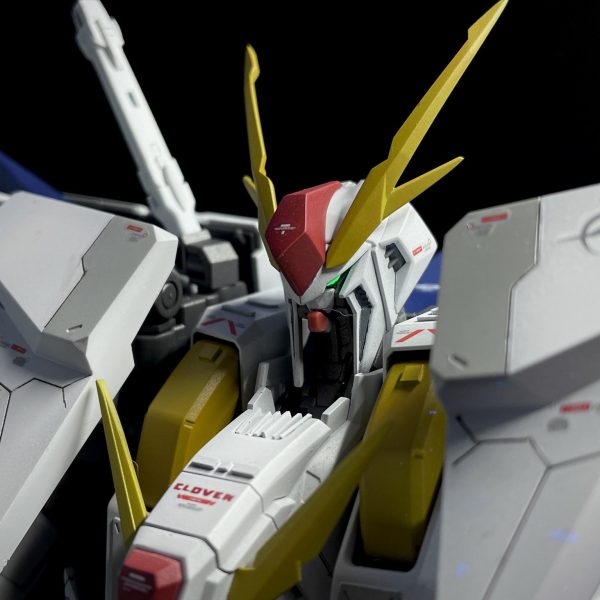 RX-105 クスィーガンダム