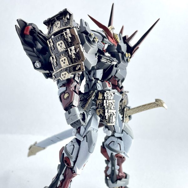 武者ガンダムアストレイ