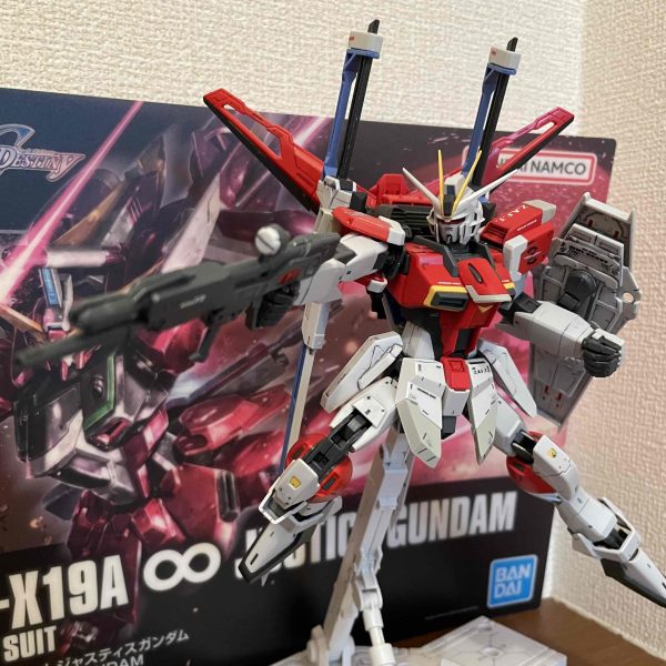 直売特注 1/100 セイバーガンダム 1/100 レジェンドガンダム ソード