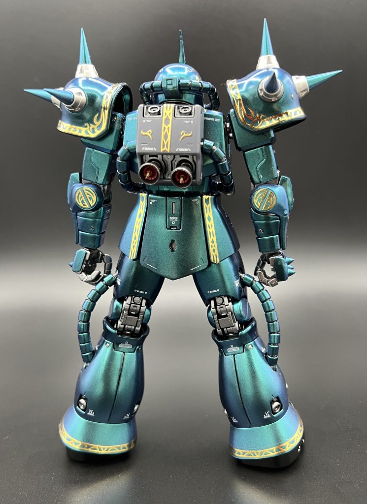 MG 1/100 MS-06F ドズル・ザビ専用ザクⅡ–4枚目/制作者：studyING