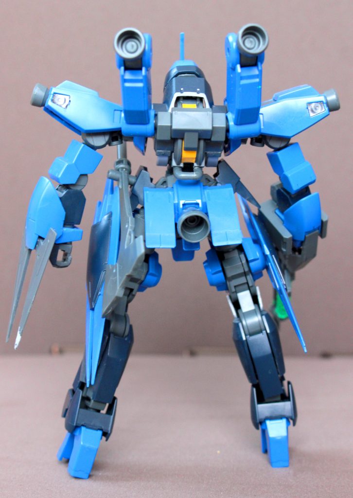 はるまきが満足したらバラしてサフ吹くところから始めるか、確保してある同機体(未開封)を1から作り直すか悩ましいところです。