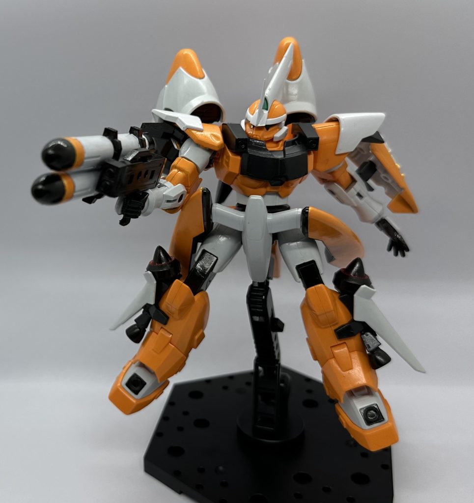 ジン系作ったら持たせようと思ってたD装備のミサイルビルド系序盤にありがちなとりあえずベース機体の武器持たせてる奴好きなんですがわかっていただける人います?