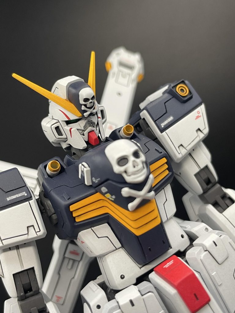 クロスボーンガンダムX1–3枚目/制作者：GPT-2K