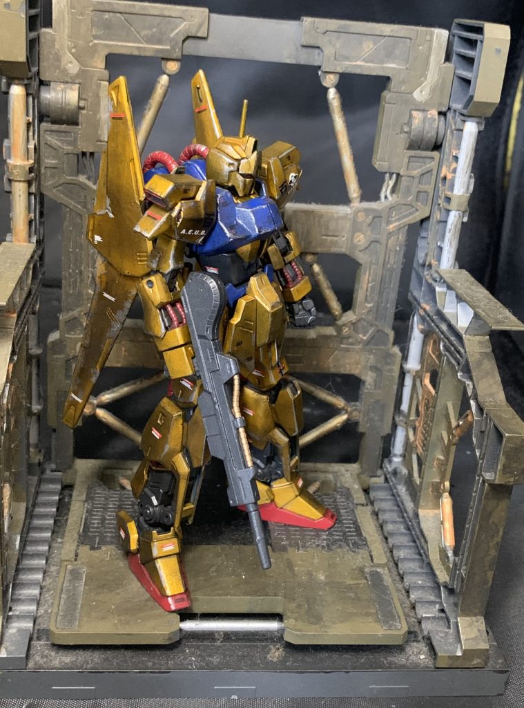 あとはシルバーのアクセント、ちょっと大きめにつけた方が写真に撮った時少しインパクト出るので好みです。