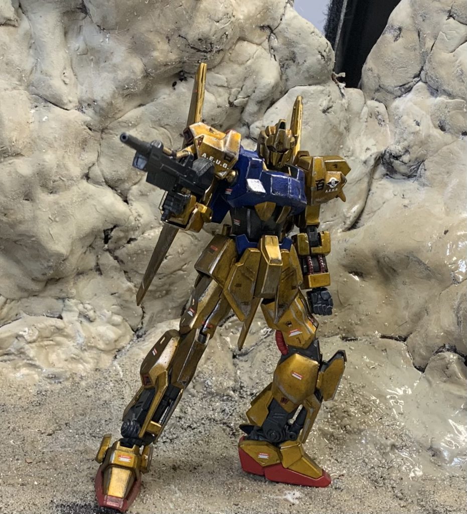 いつものジオラマ背景で一枚撮りました。こいつも2-3年とかなのでそろそろ壊れそう