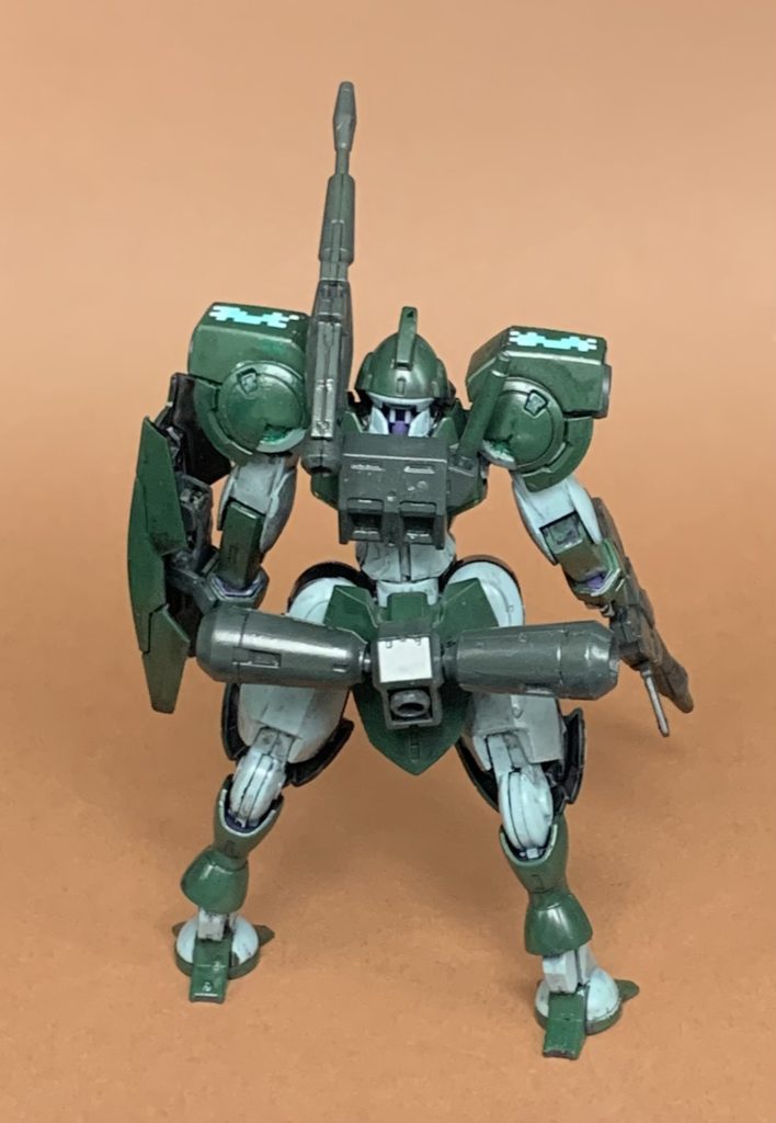 後ろはあんまり模様をつけませんでした。たしかそーゆーものだったはずです