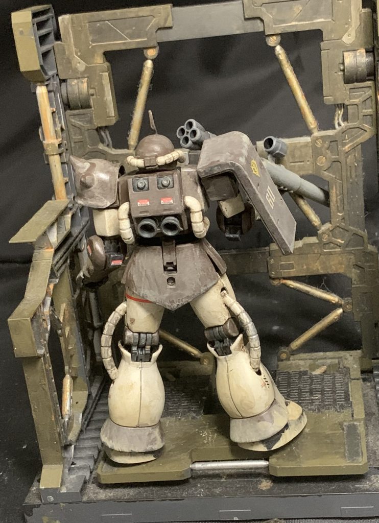 後ろは最低限のデカールで、あんまりやらないのですが、シンプルで良いかと